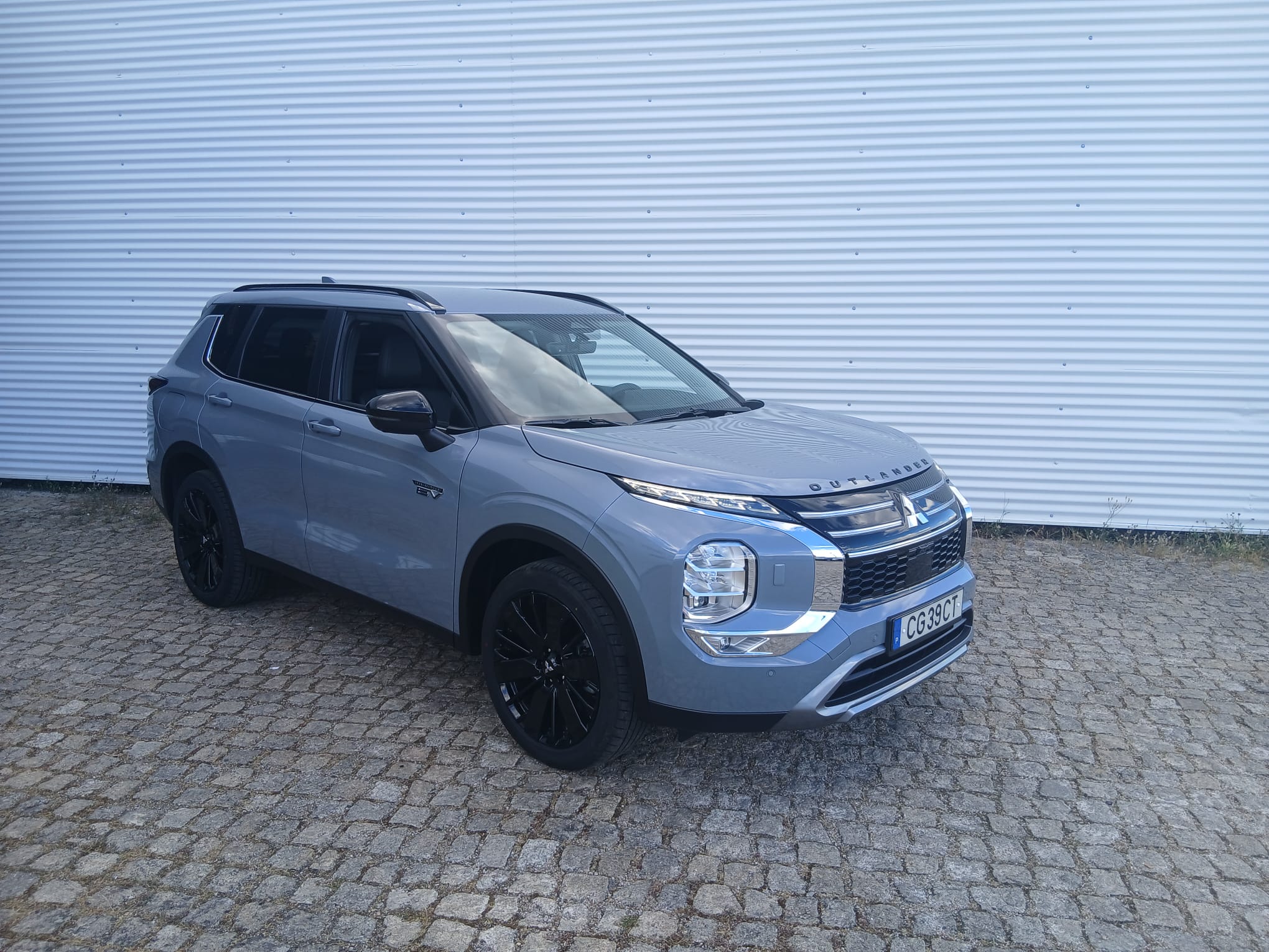 Mitsubishi Outlander Intense Phev