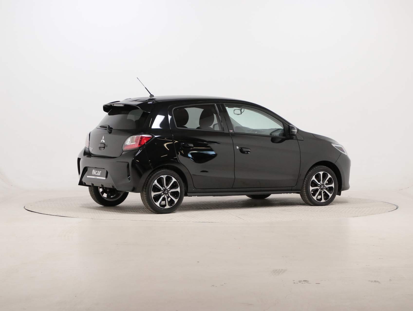 Mitsubishi Space Star Connect Edition