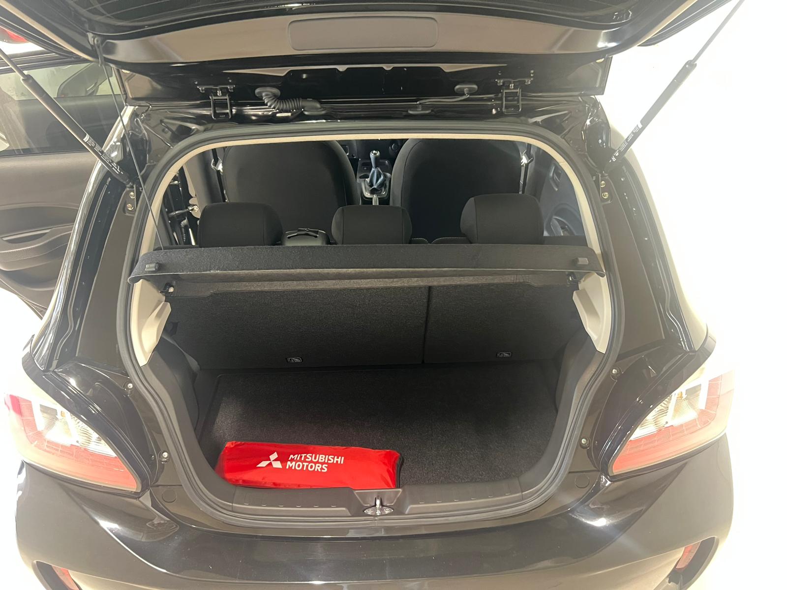 Mitsubishi Space Star Connect Edition