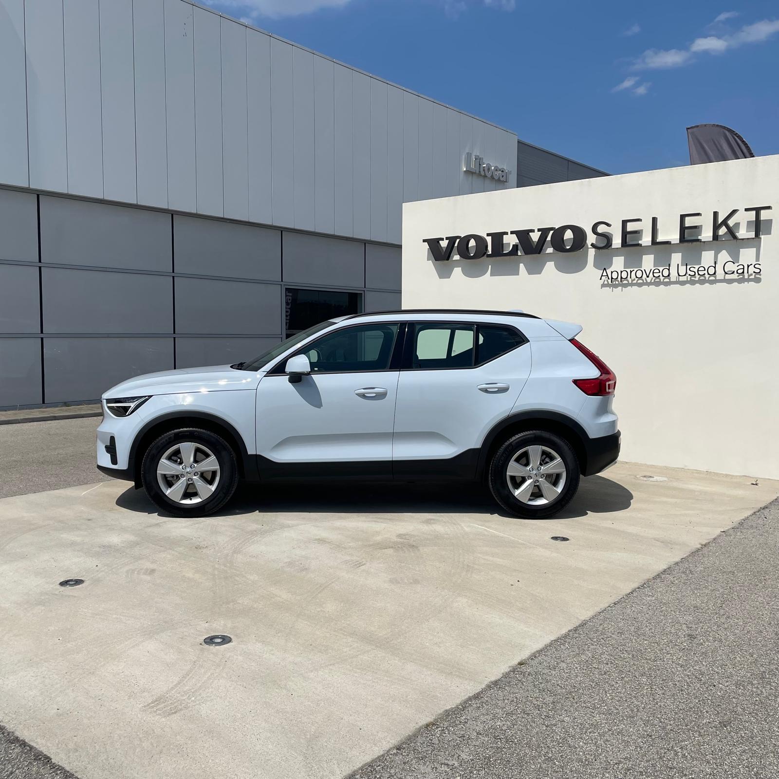 Volvo XC40 Essential
