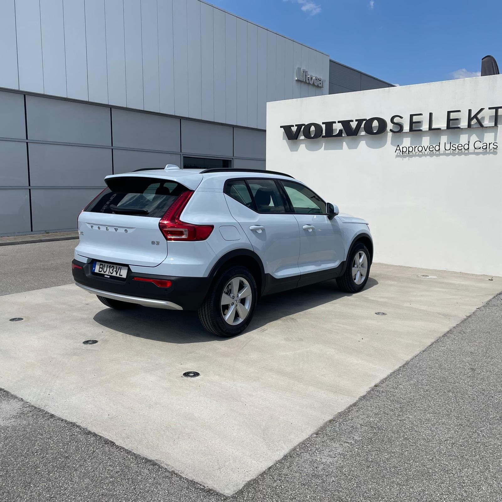 Volvo XC40 Essential