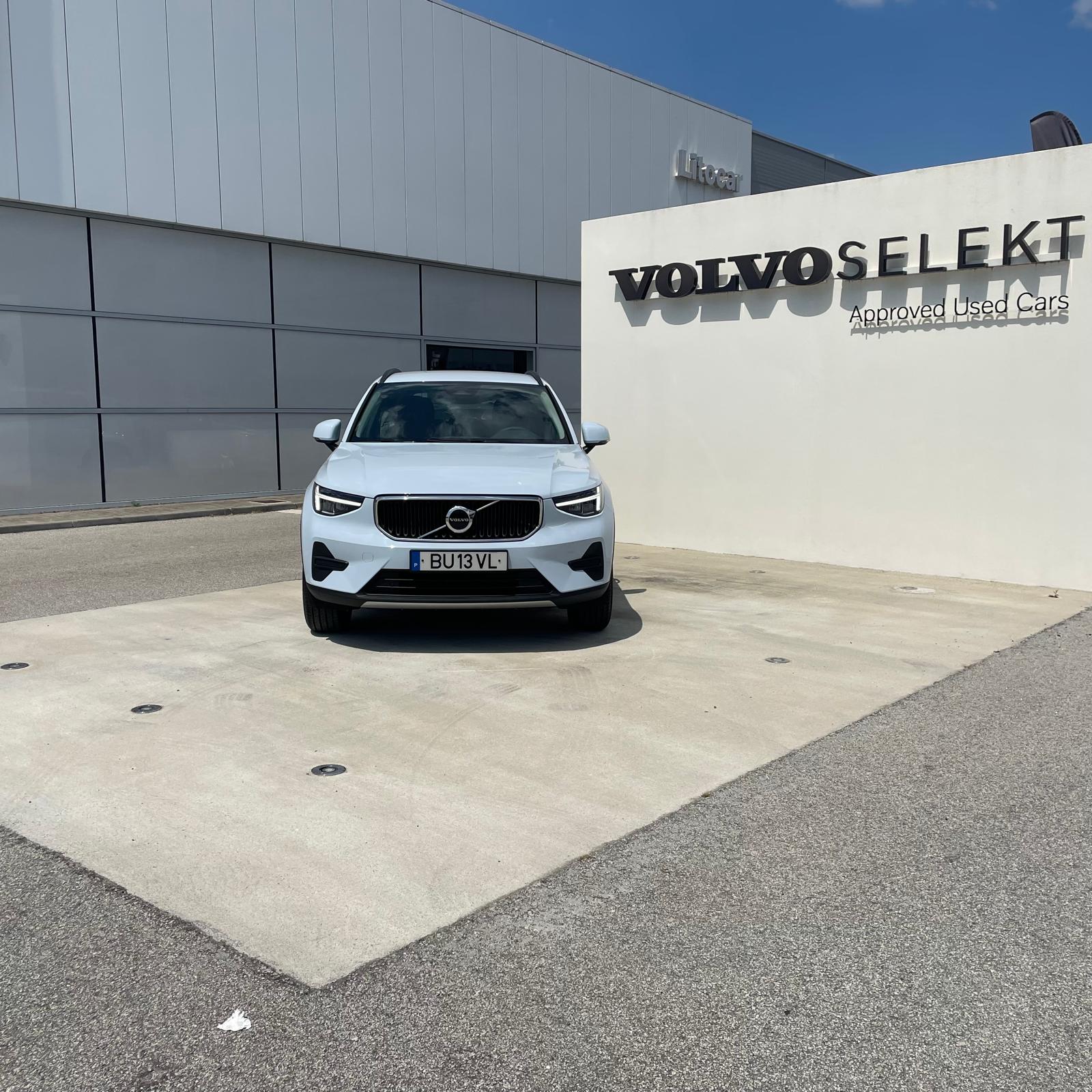 Volvo XC40 Essential