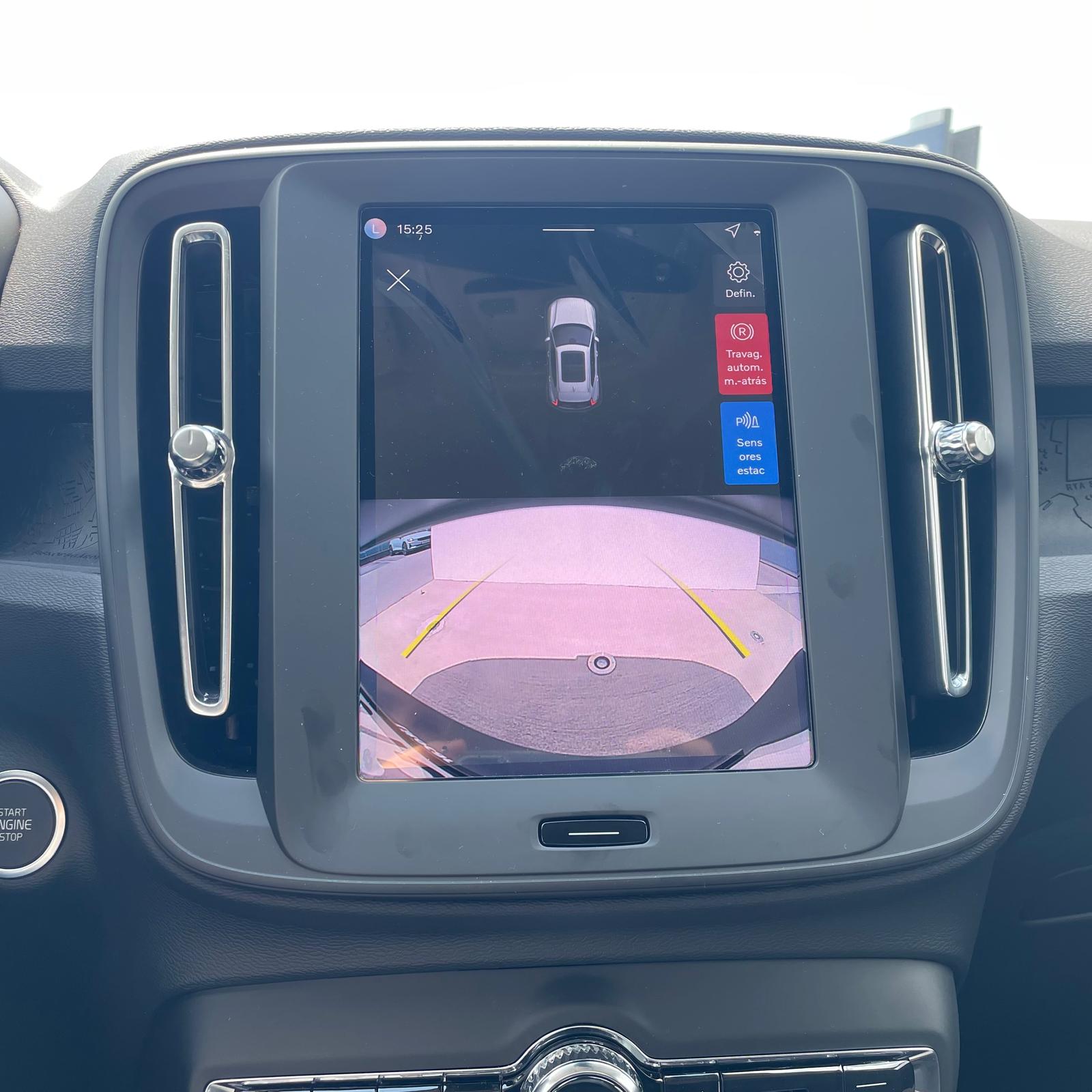 Volvo XC40 Essential