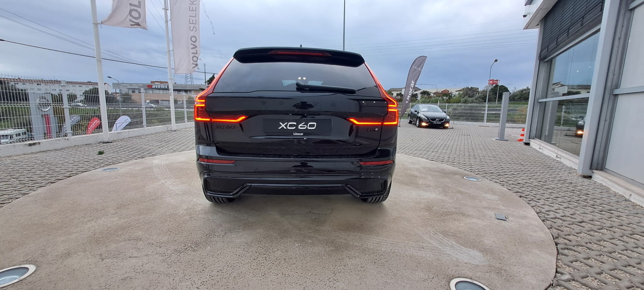 Volvo XC60 Plus