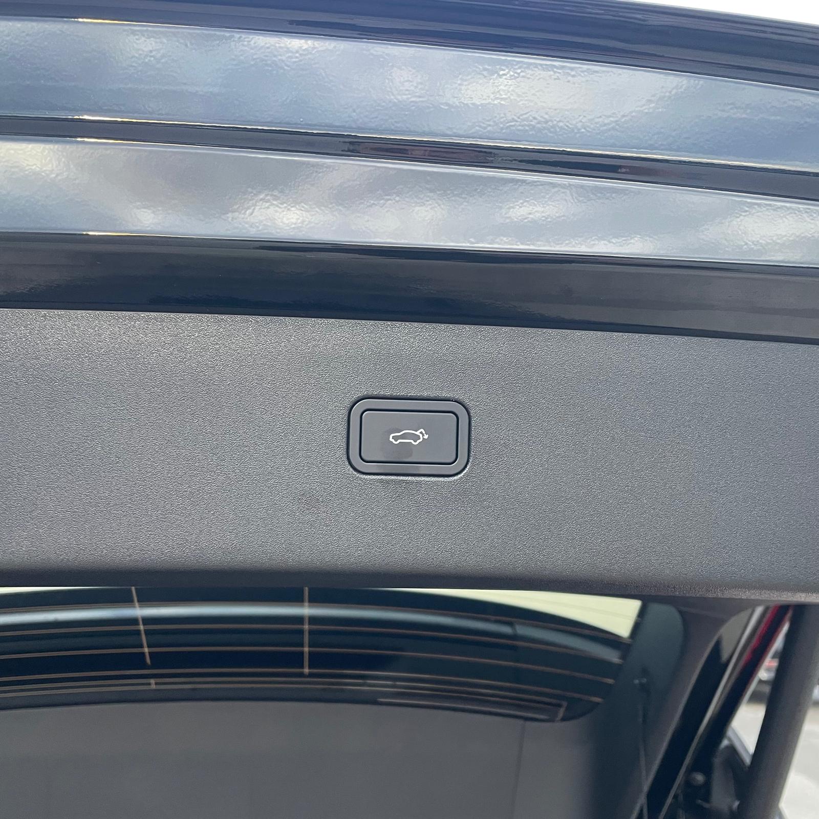Volvo EX30 Black Edition