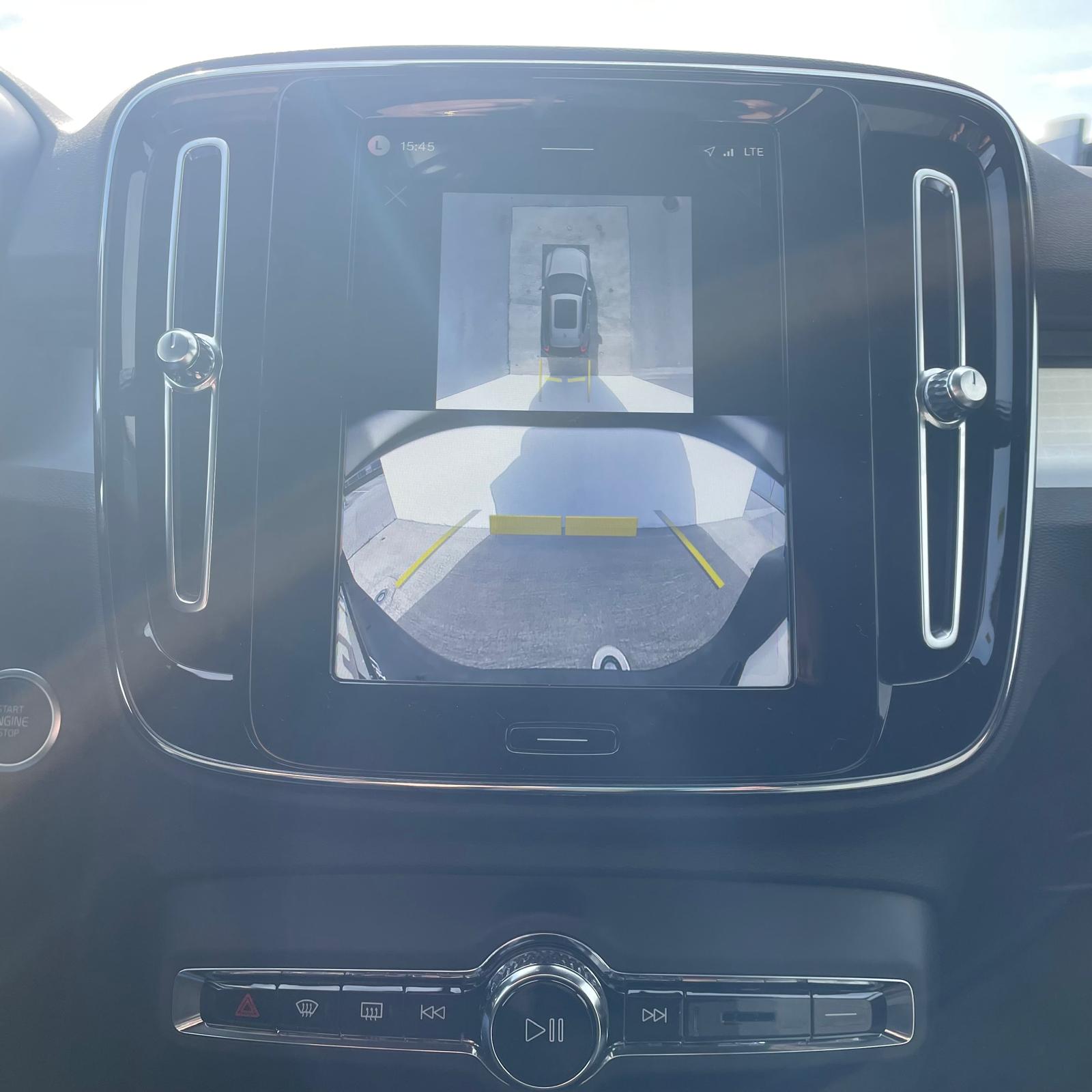 Volvo XC40 Plus Dark