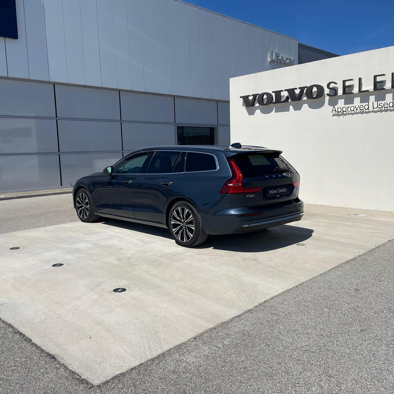 Volvo V60 Plus Bright