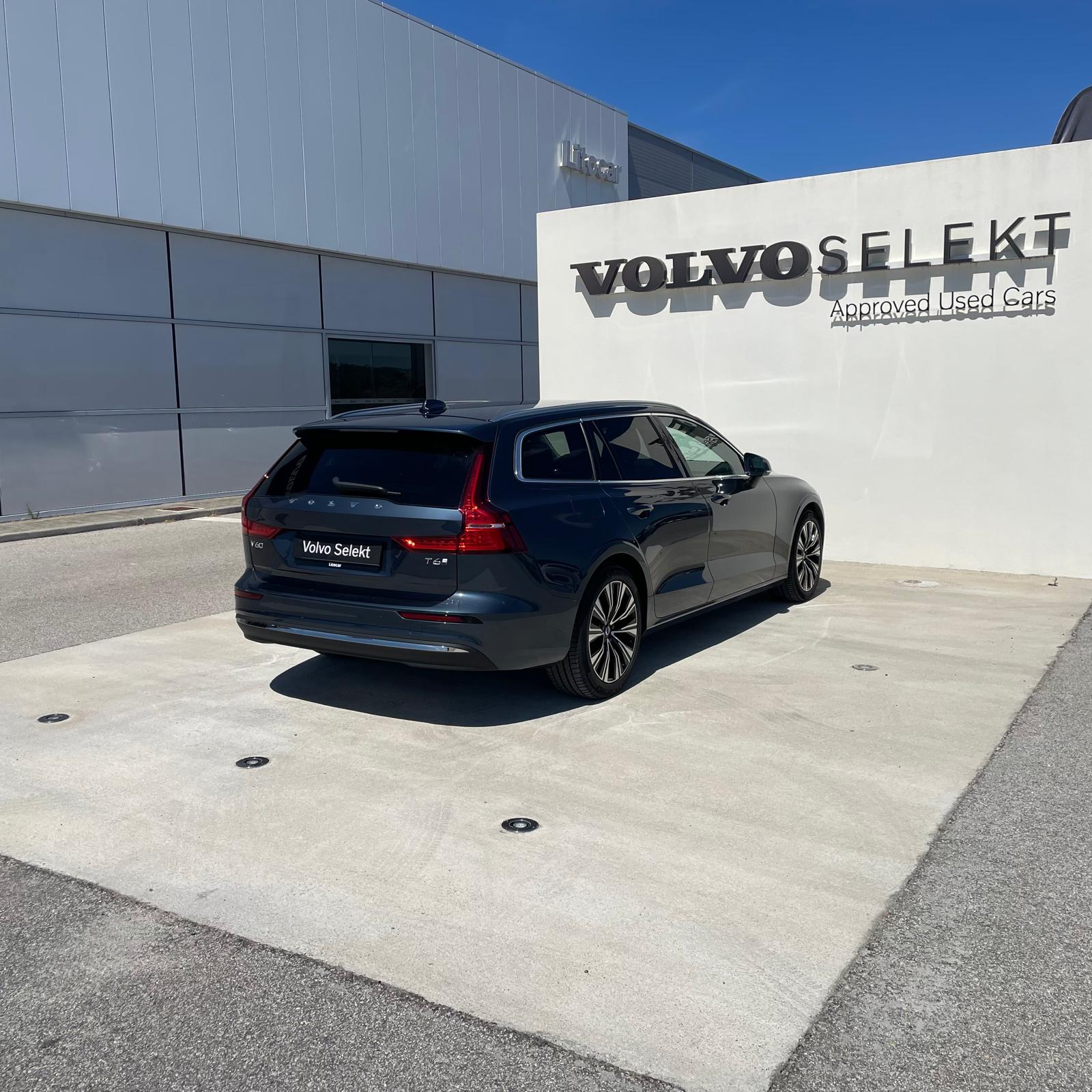 Volvo V60 Plus Bright