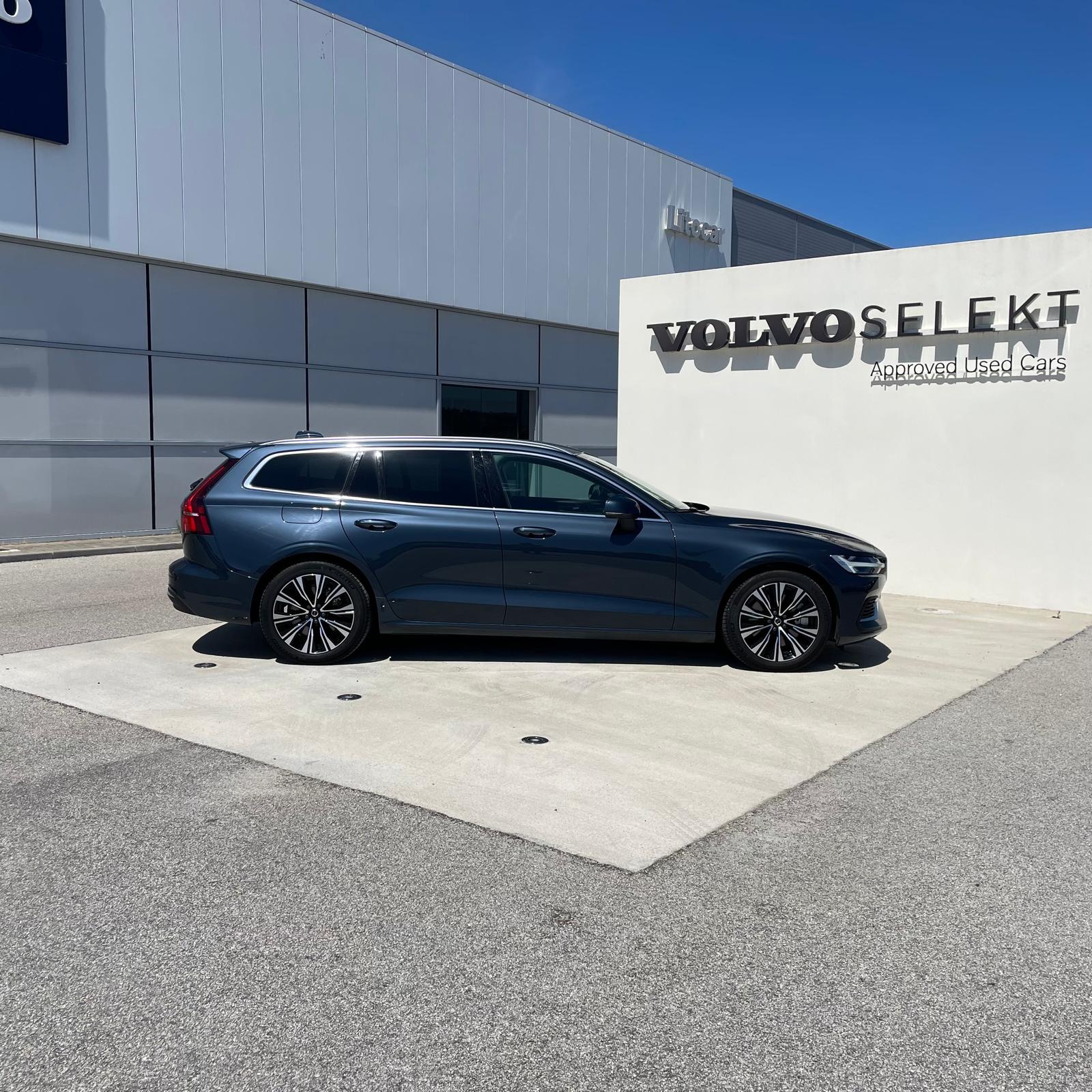 Volvo V60 Plus Bright