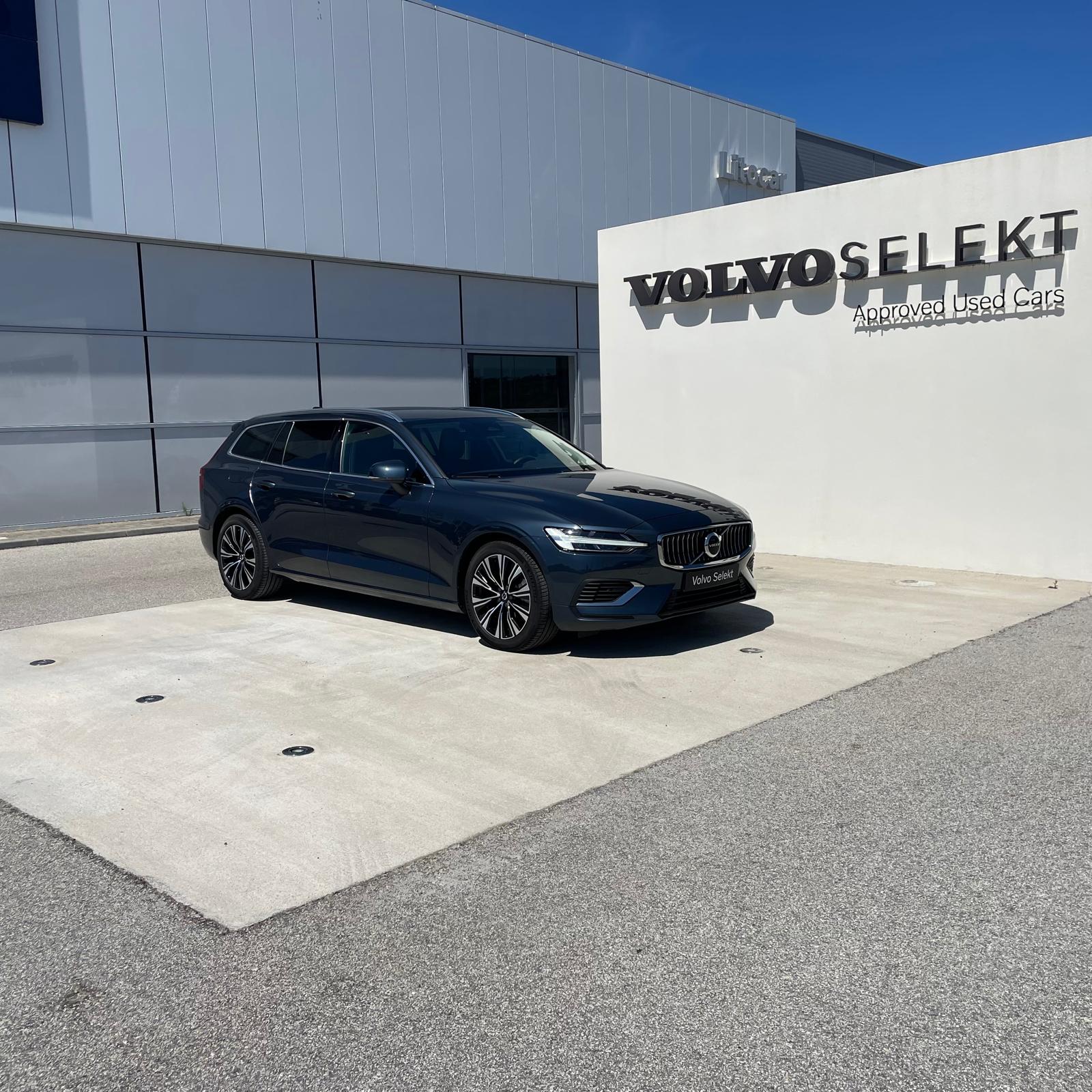 Volvo V60 Plus Bright