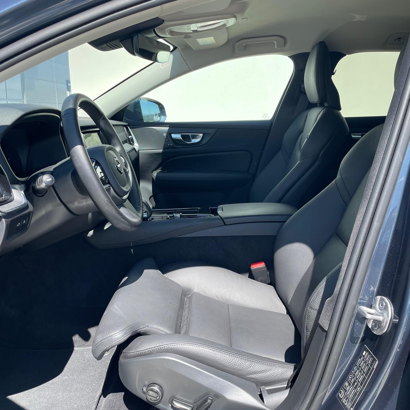 Volvo V60 Plus Bright