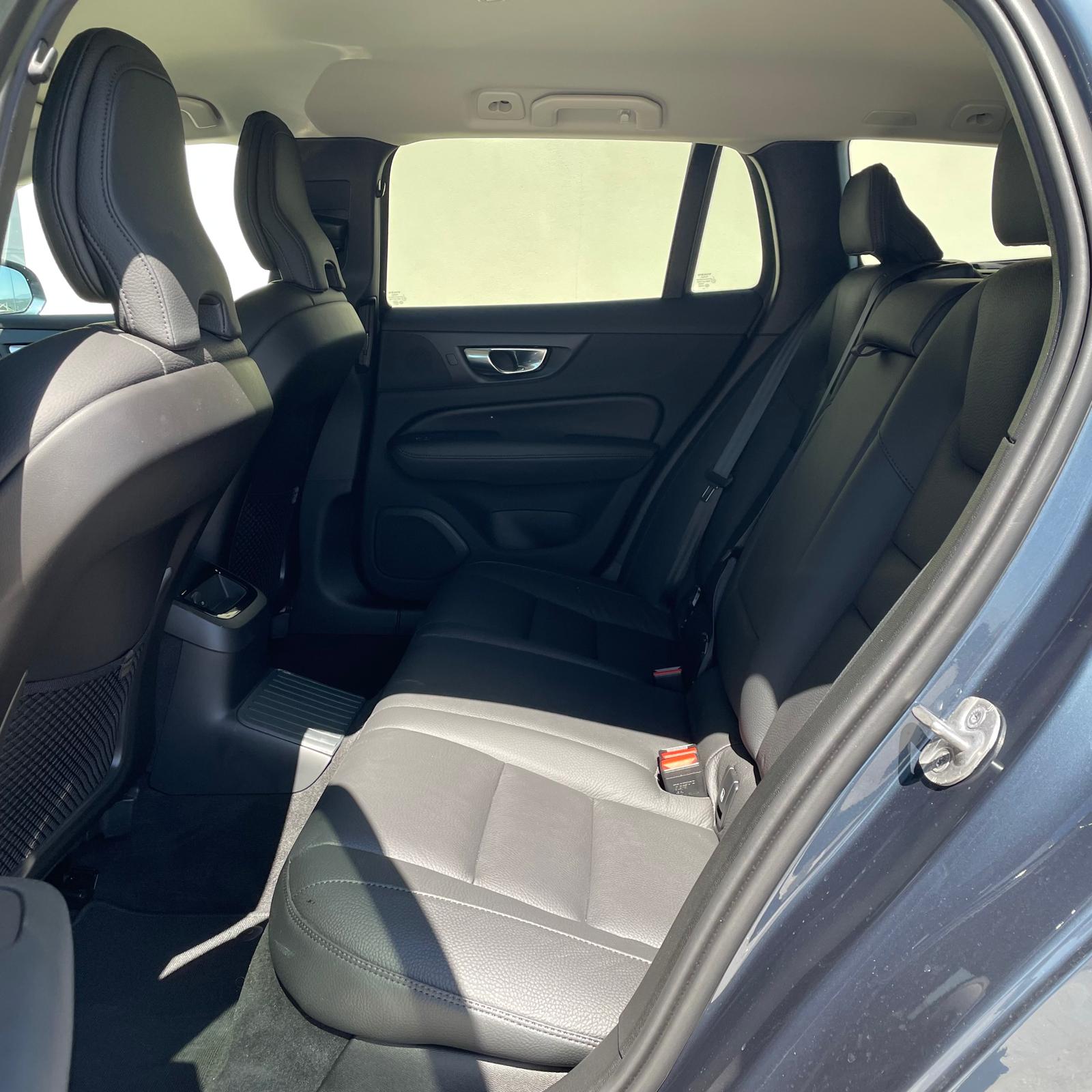 Volvo V60 Plus Bright