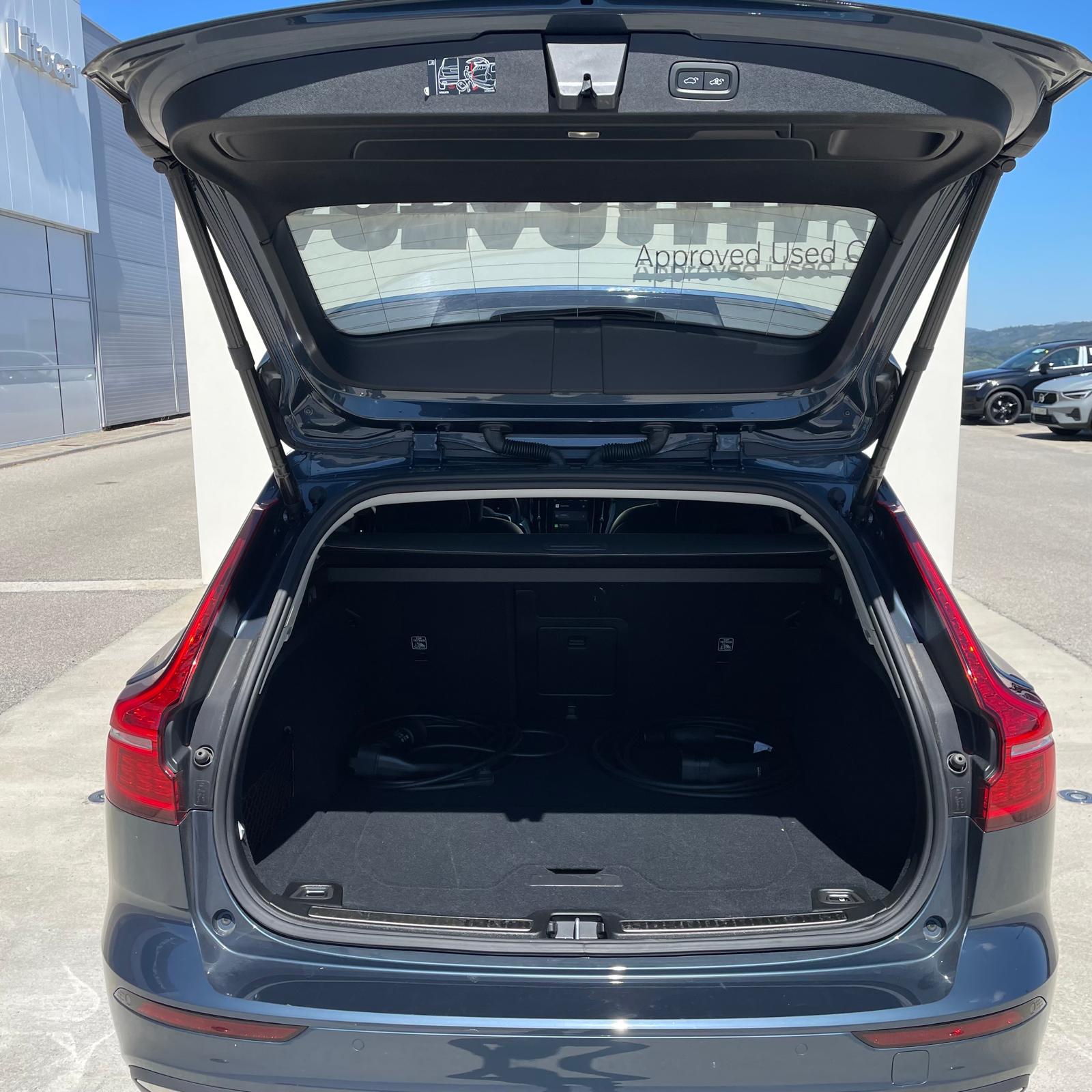 Volvo V60 Plus Bright