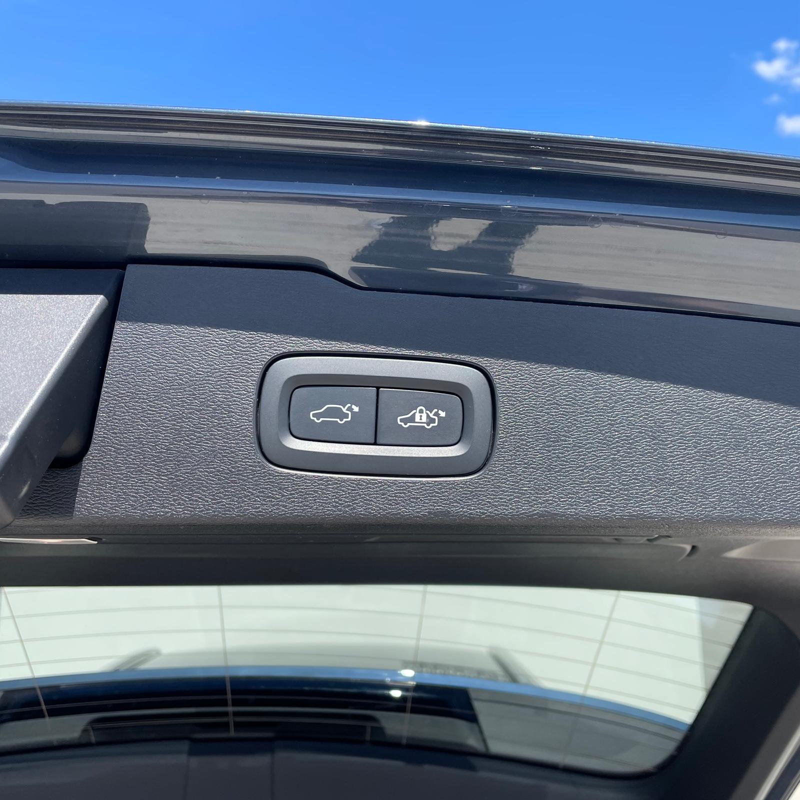 Volvo V60 Plus Bright