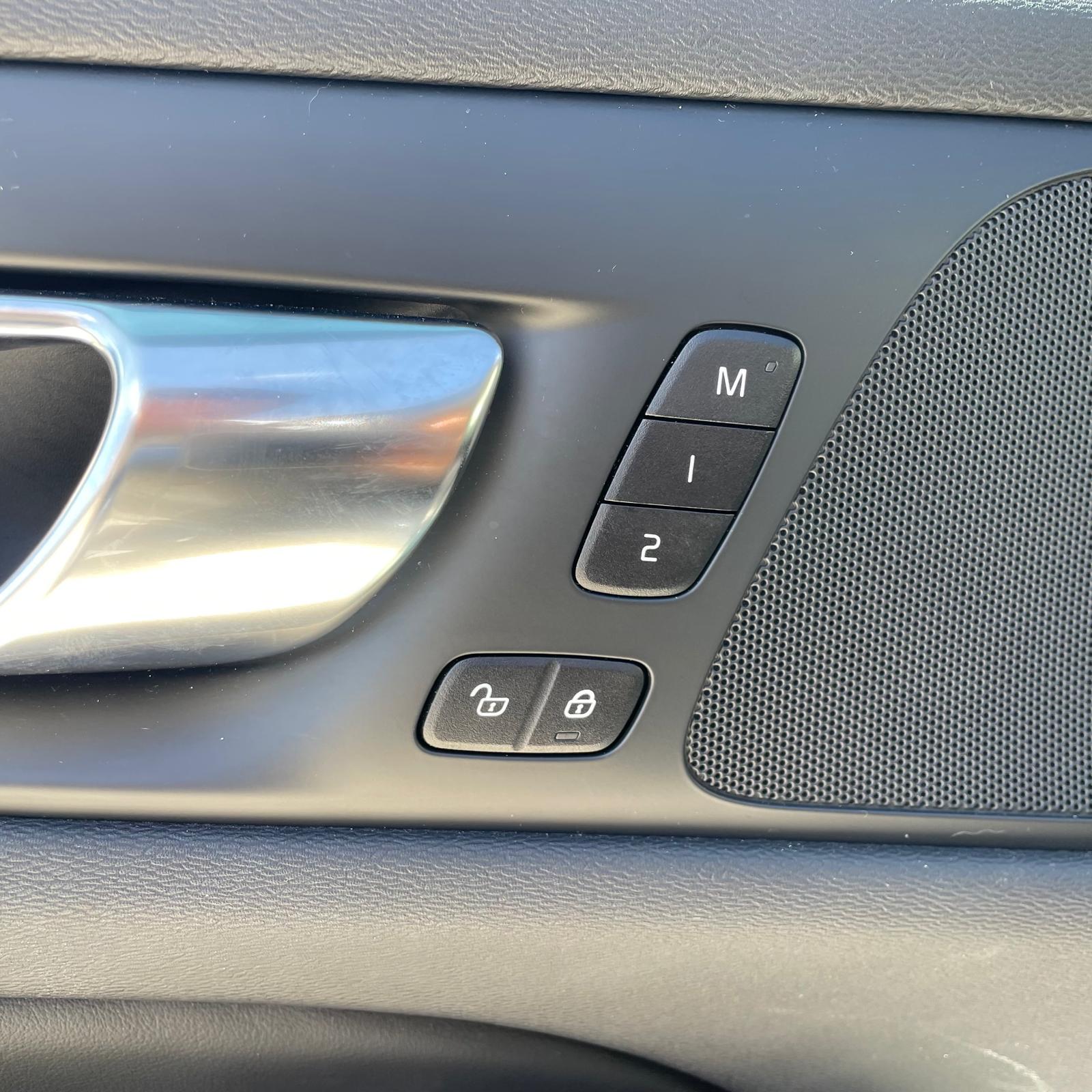 Volvo V60 Plus Bright