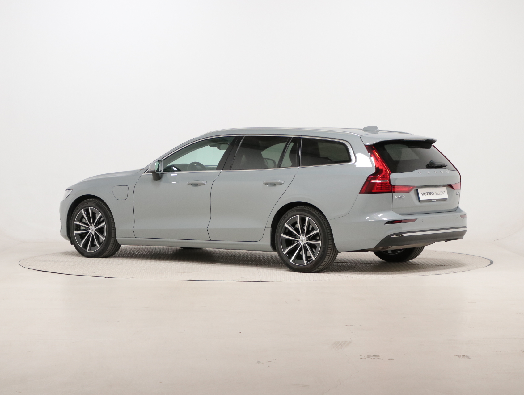 Volvo V60 Core