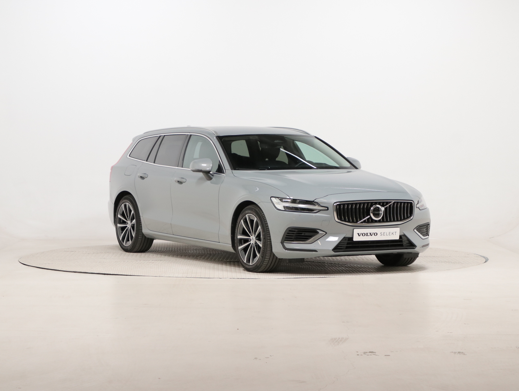 Volvo V60 Core
