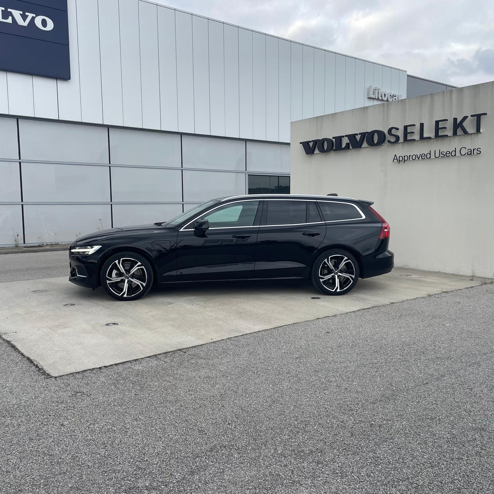 Volvo V60 Core