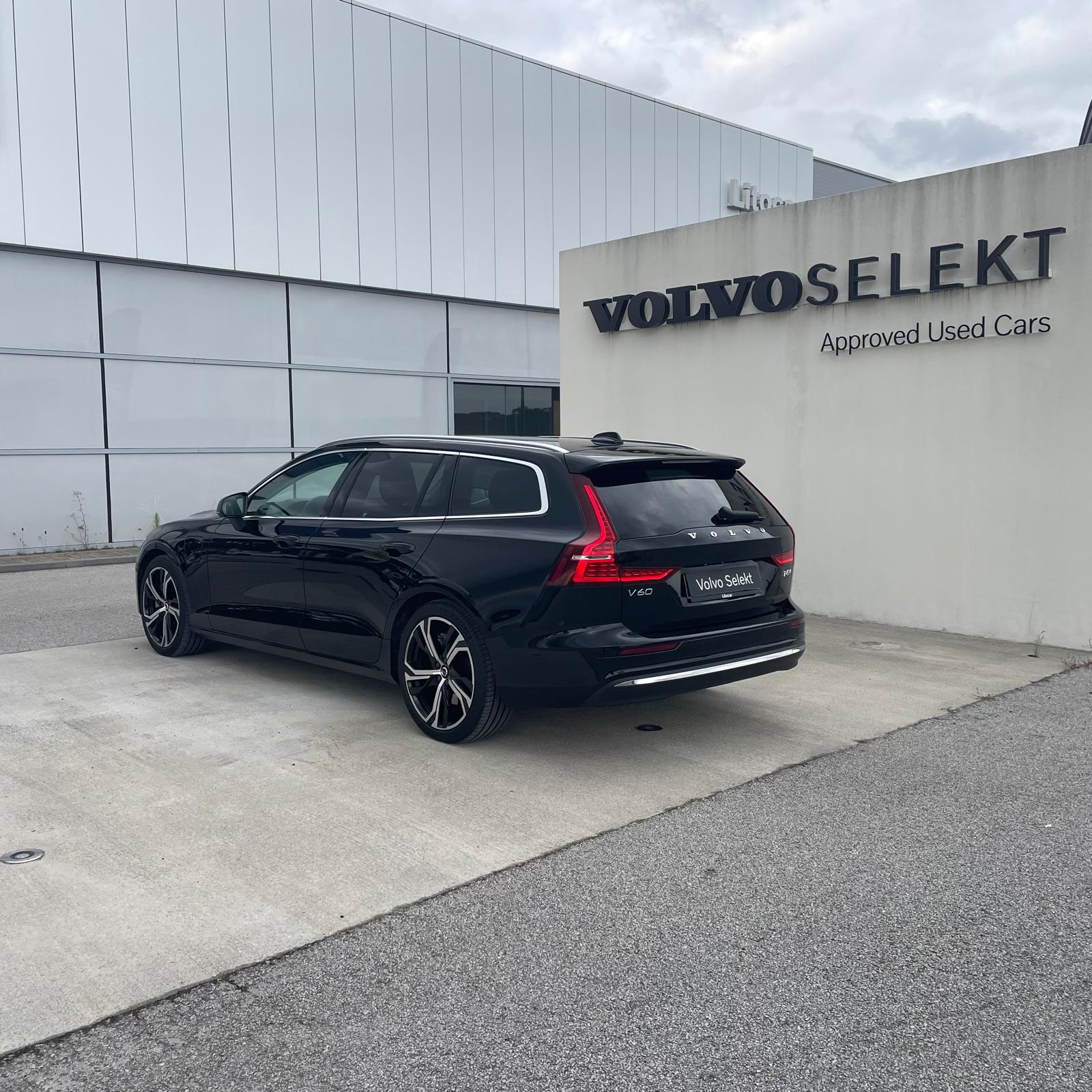 Volvo V60 Core