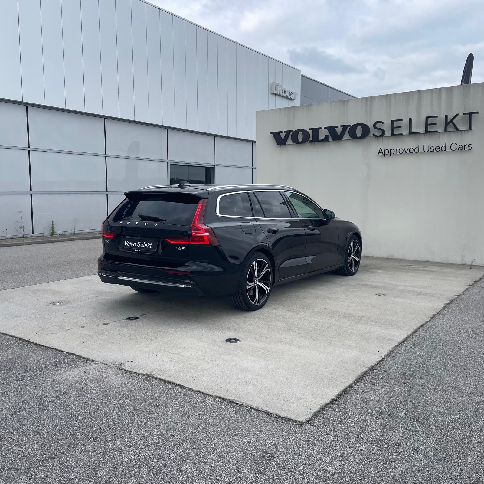 Volvo V60 Core