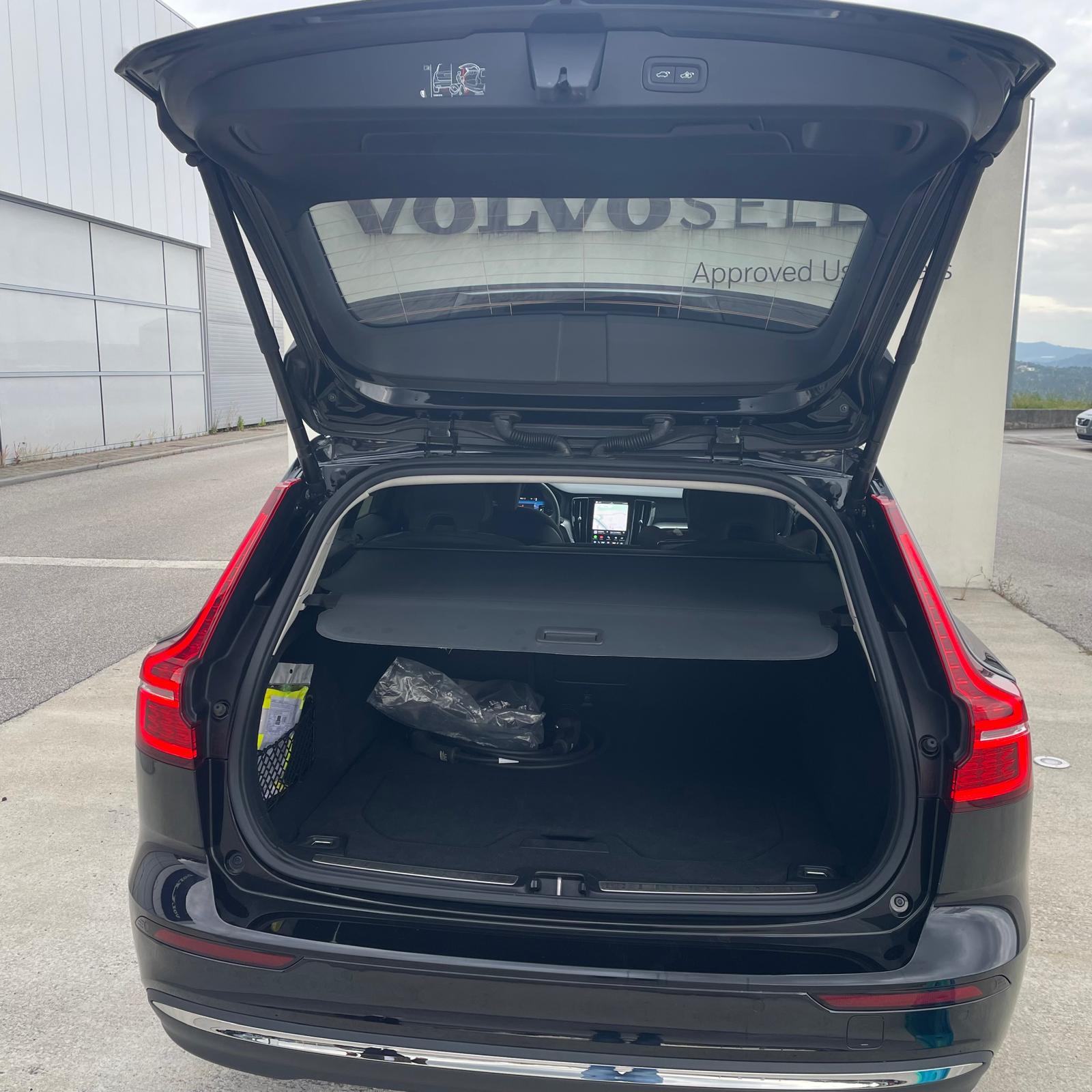 Volvo V60 Core
