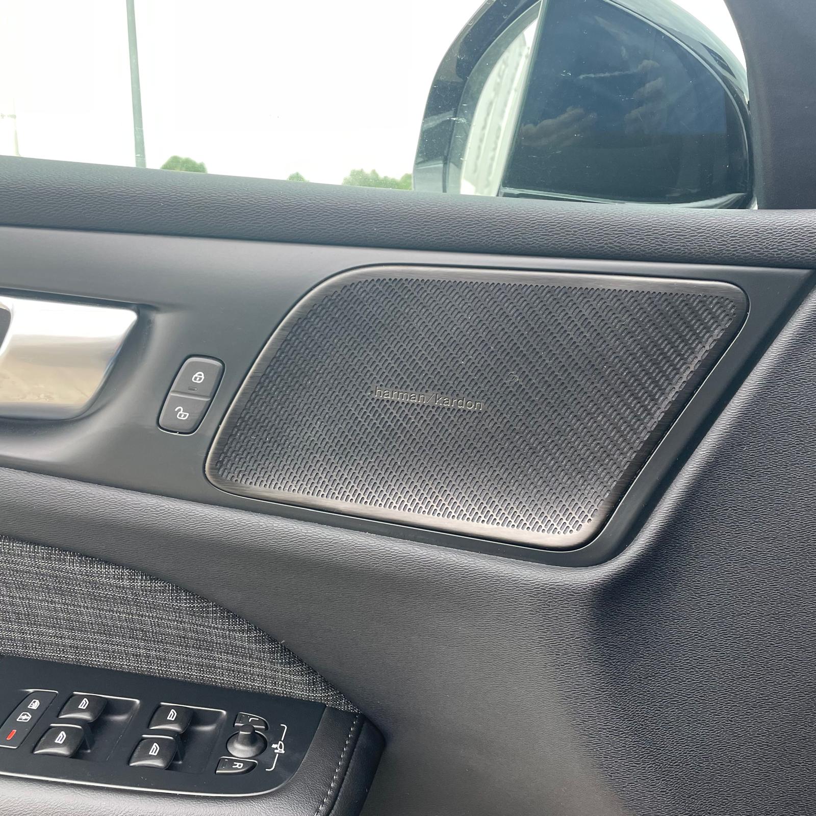 Volvo V60 Core