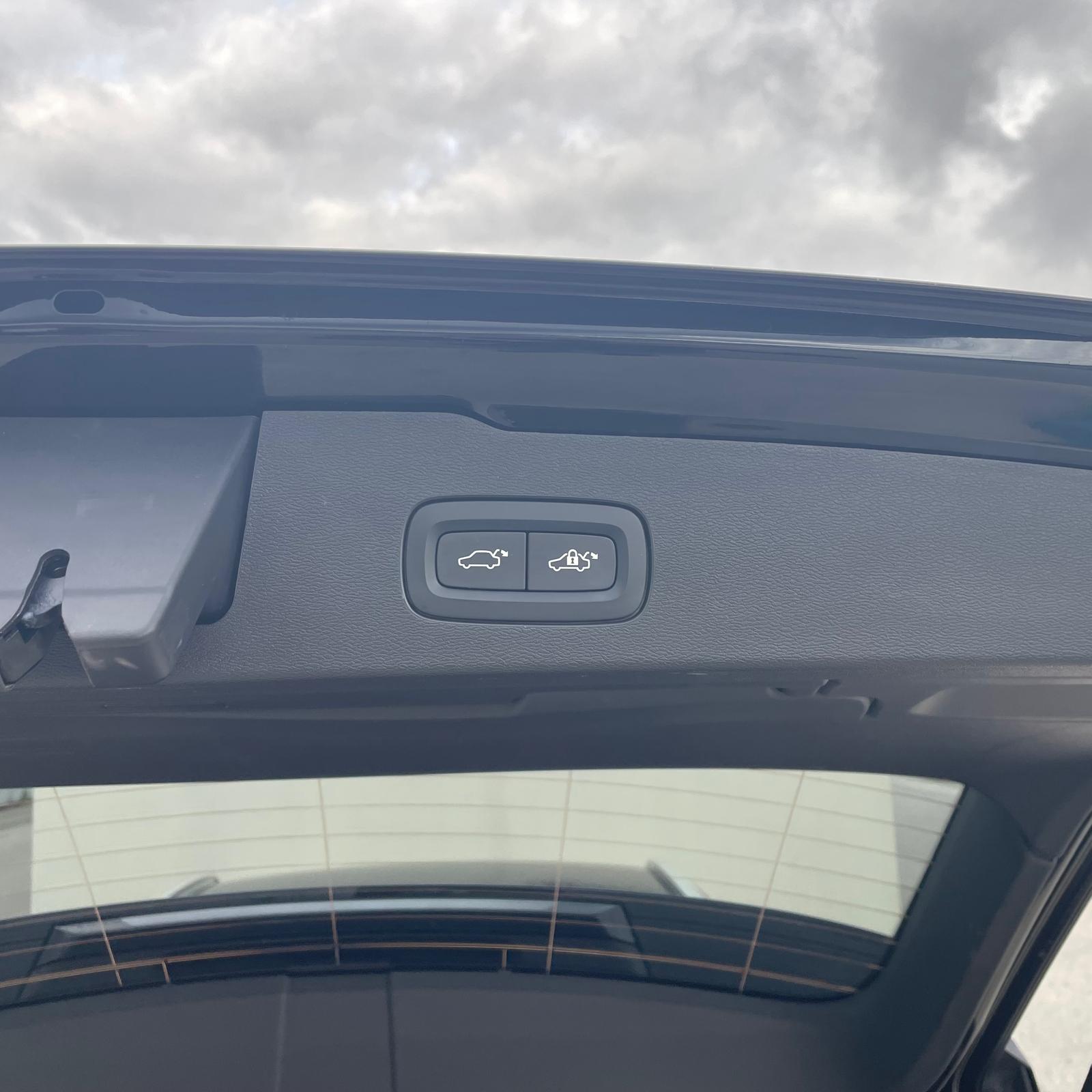 Volvo V60 Core