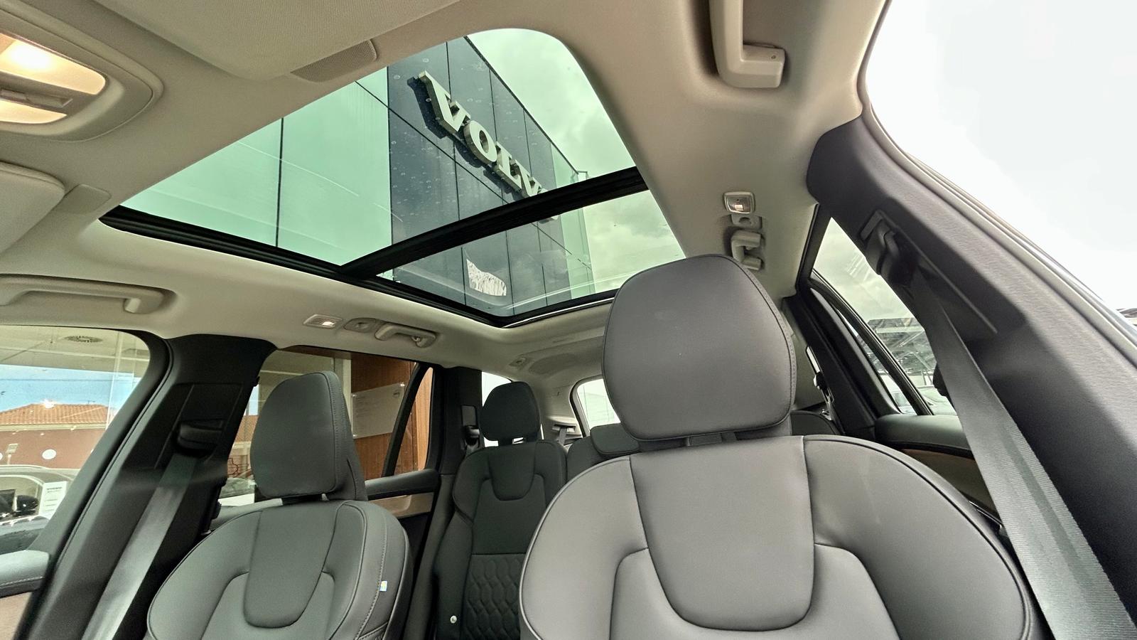 Volvo XC90 Plus Bright