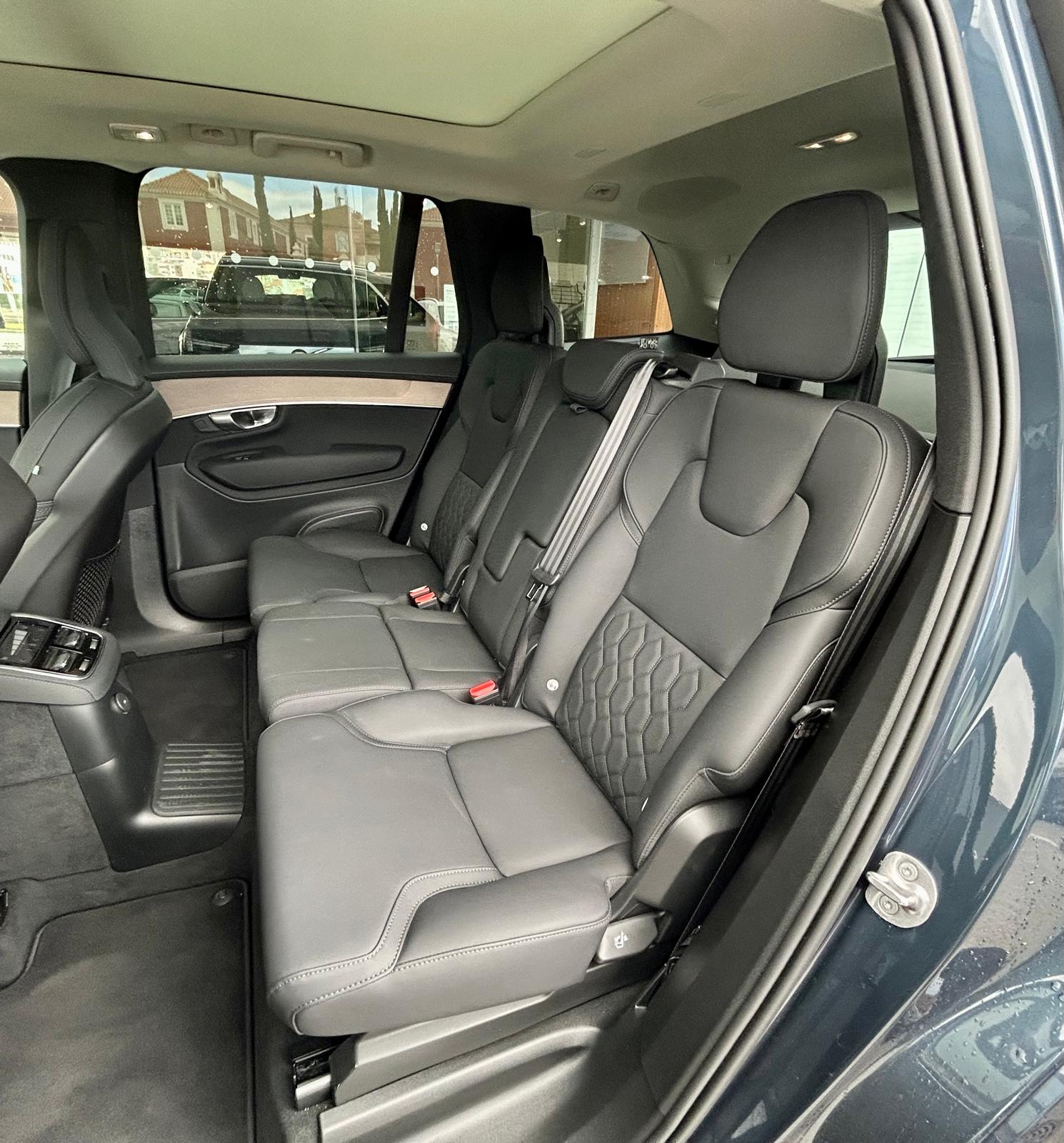 Volvo XC90 Plus Bright