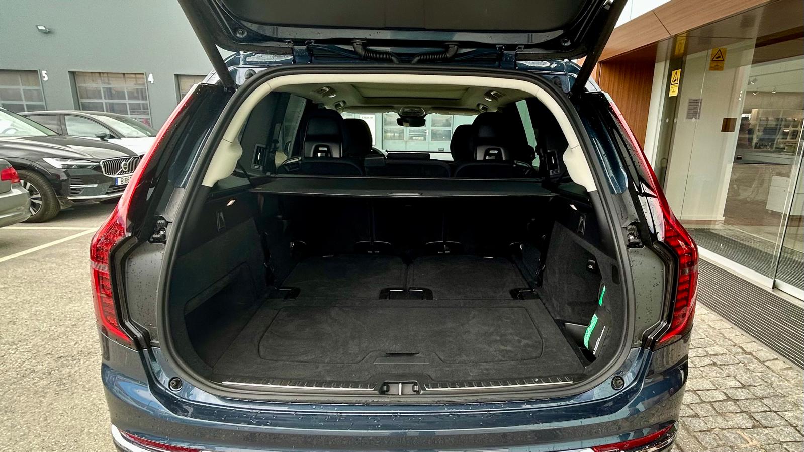 Volvo XC90 Plus Bright